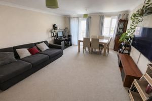 Lounge/diner- click for photo gallery